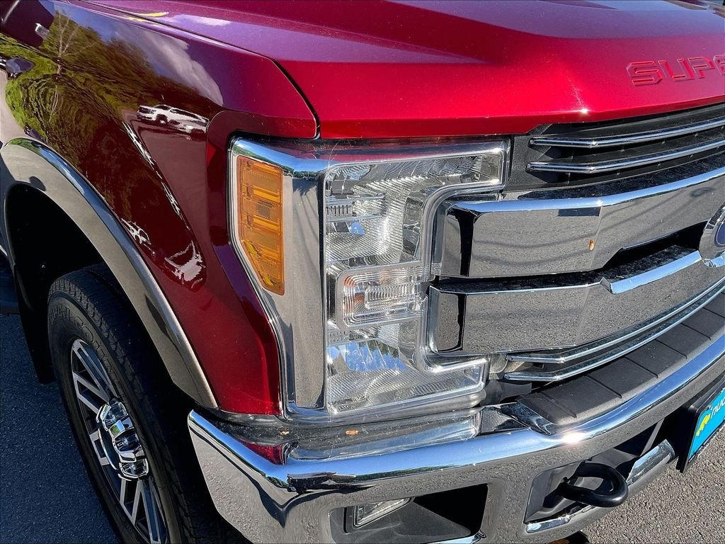 Used 2017 Red Ford Lariat image 32