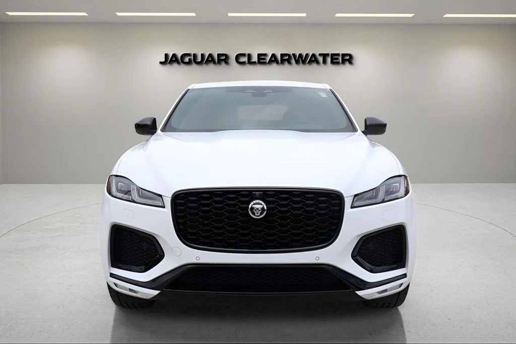 2026 Jaguar F-Pace R-Dynamic S - Photo 8