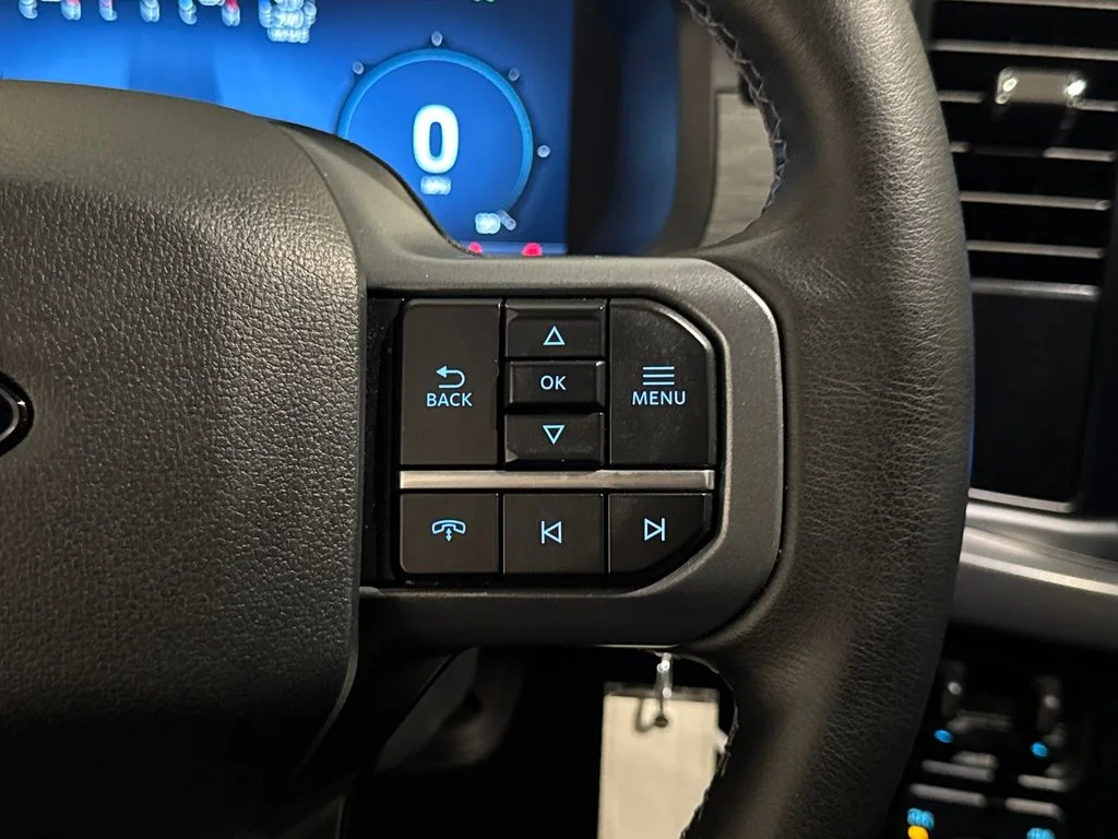 Certified Used 2025 Blue Ford XLT image 23