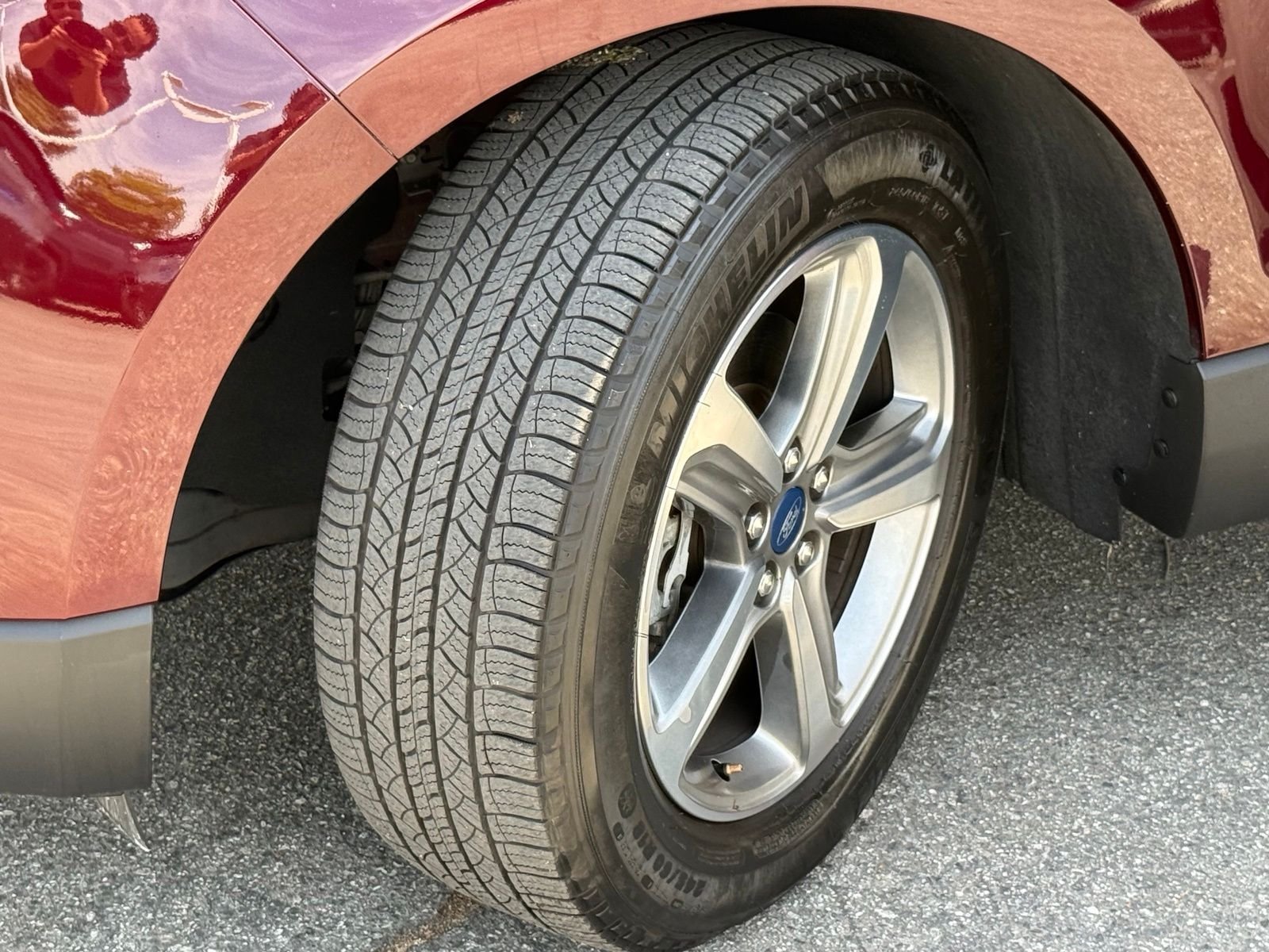 Used 2020 Red Ford SEL image 19