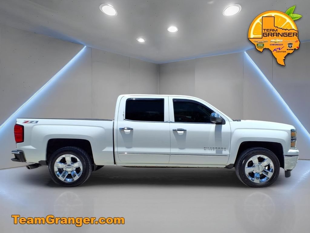 Used 2015 SUMMIT WHITE Chevrolet LTZ image 5