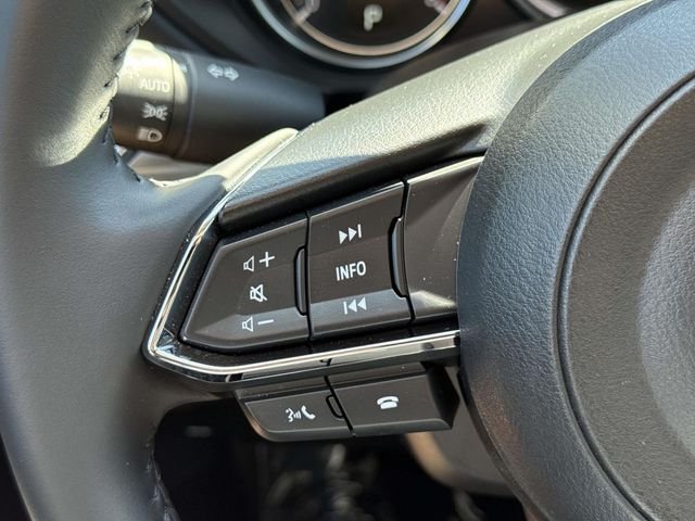 Used 2025 White Mazda 2.5 S Select Package image 23
