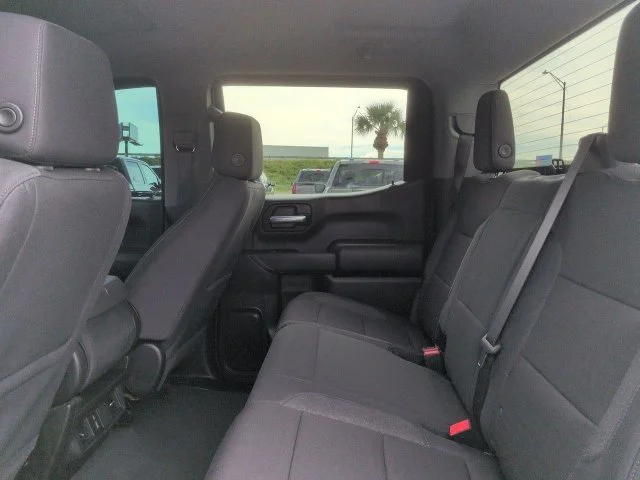 Used 2025 White Chevrolet Custom image 14