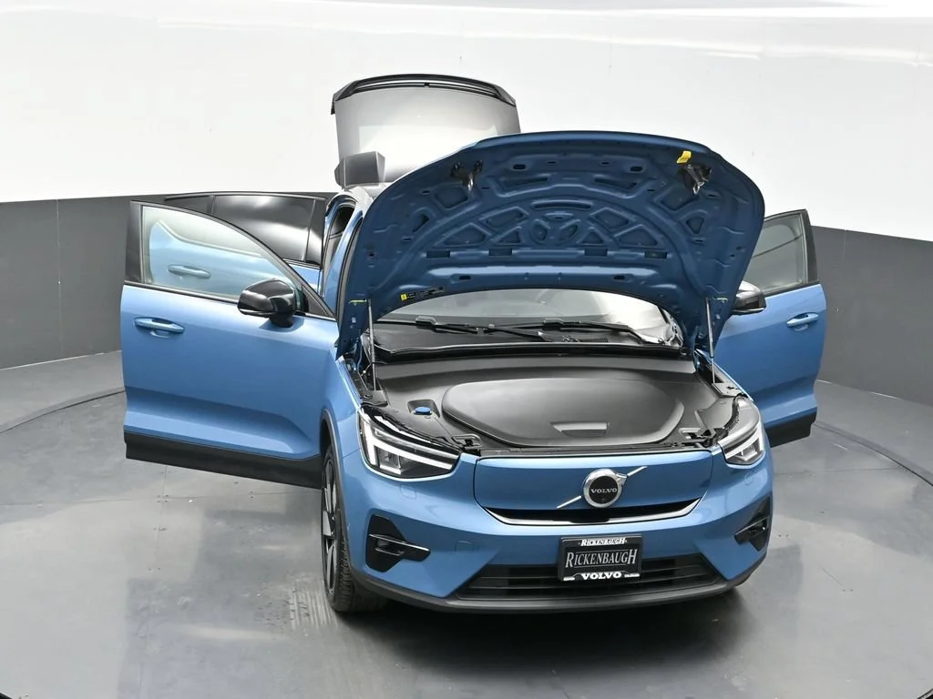 Certified Used 2022 Blue Volvo Ultimate image 32