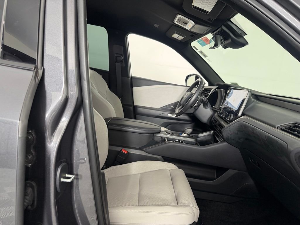 Used 2025 Gray Lexus 550h+ Luxury image 31