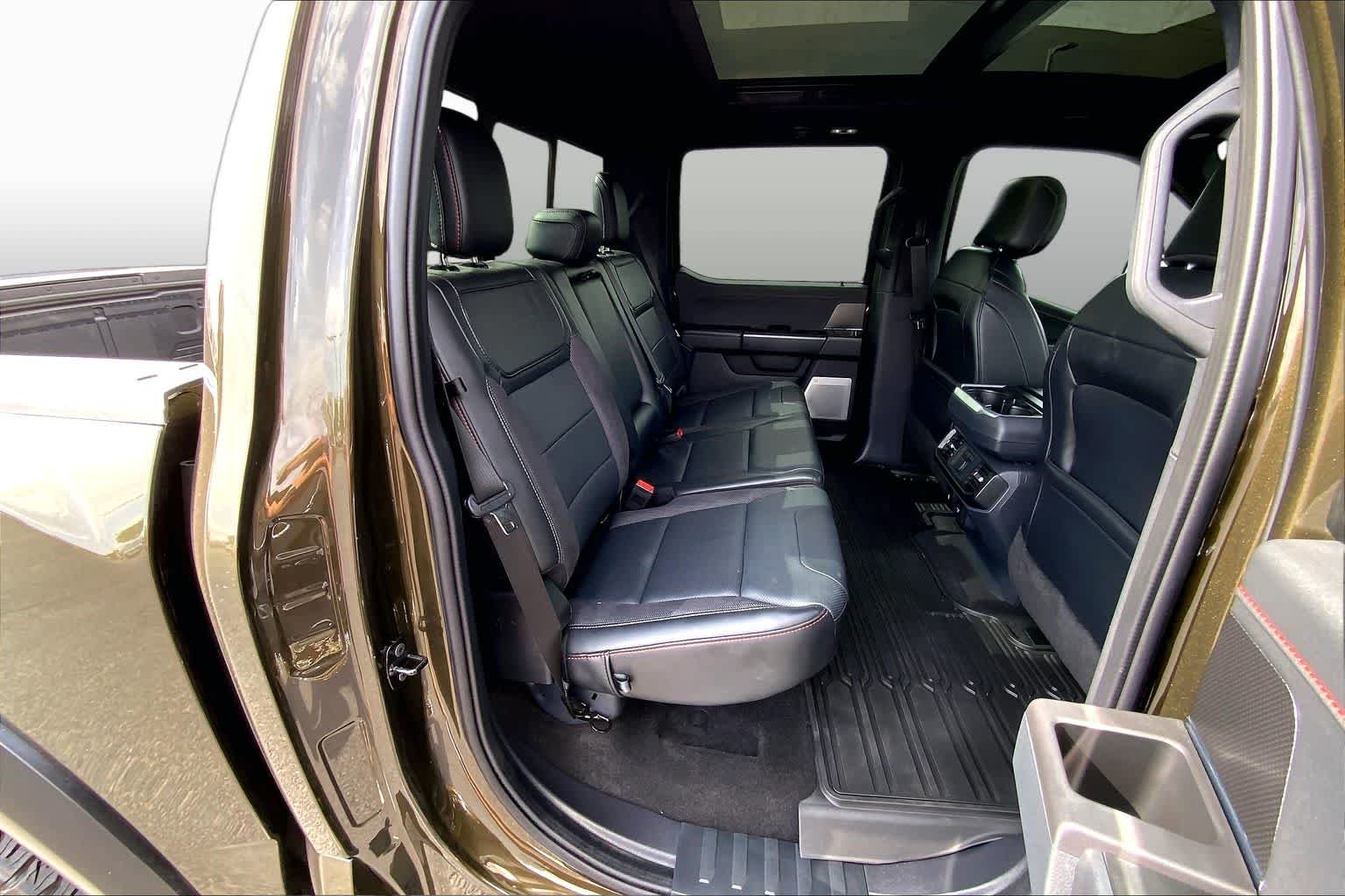 Used 2024 Shelter Green Ford Raptor image 20