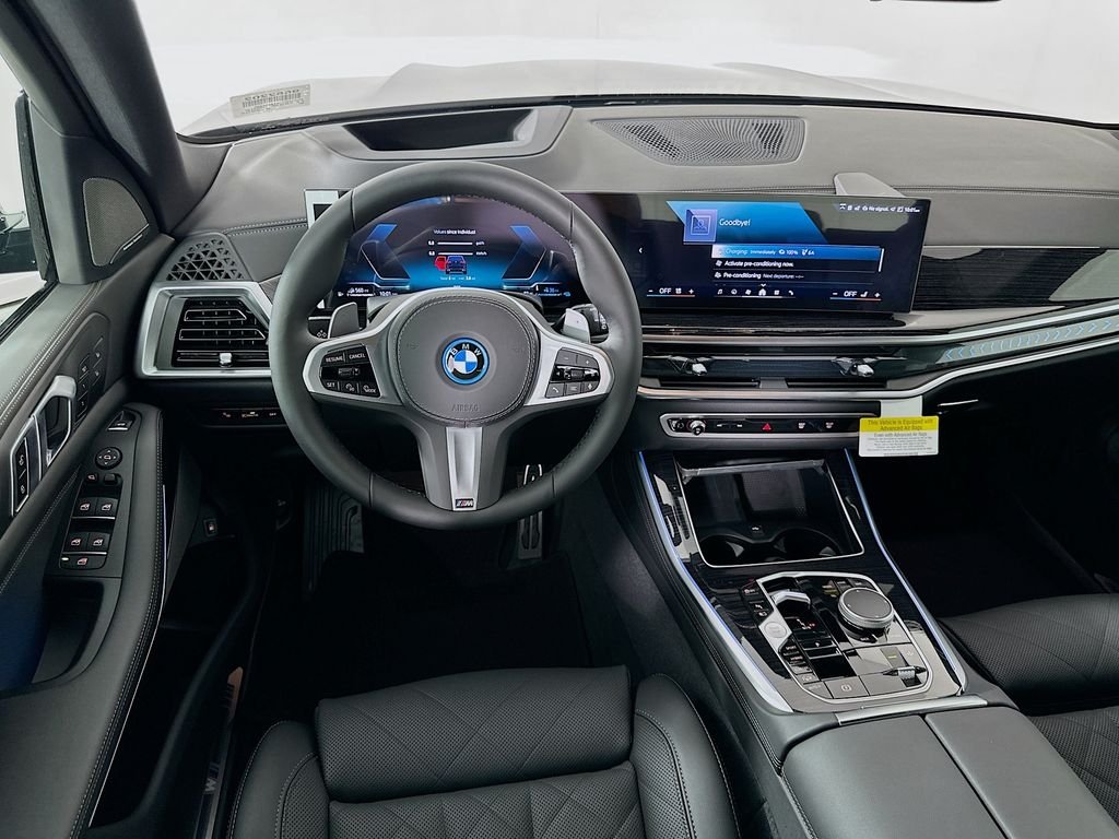 New 2026 Carbon Black Metallic BMW xDrive50e image 19