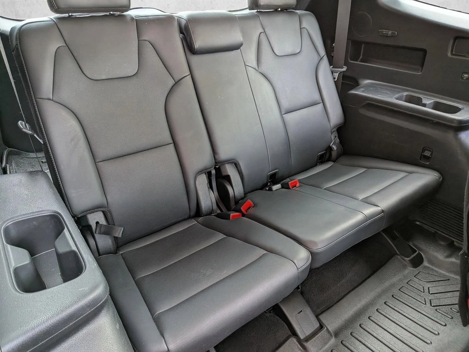 Used 2022 Wolf Gray Kia SX image 21