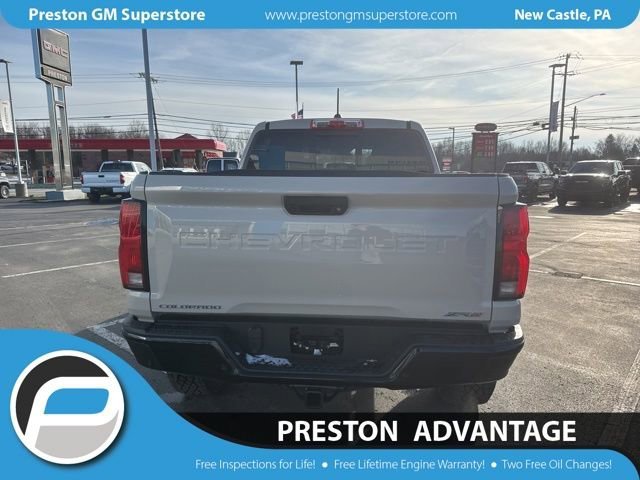 2026 Chevrolet Colorado ZR2 - Photo 3