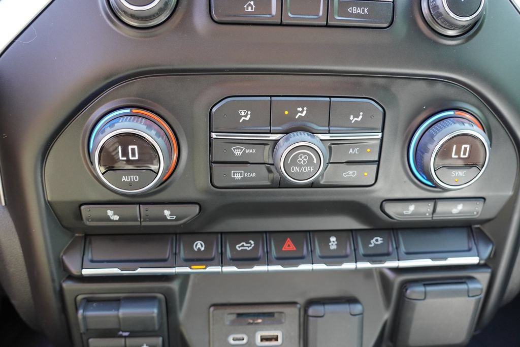 2019 Chevrolet Silverado 1500 LT - Photo 27