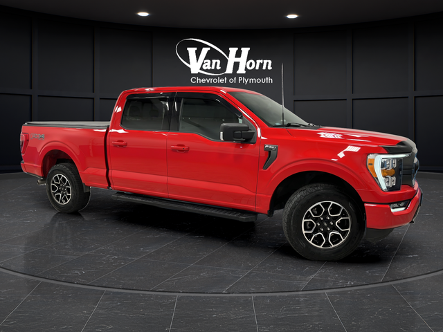 Used 2022 Race Red Ford XLT image 1