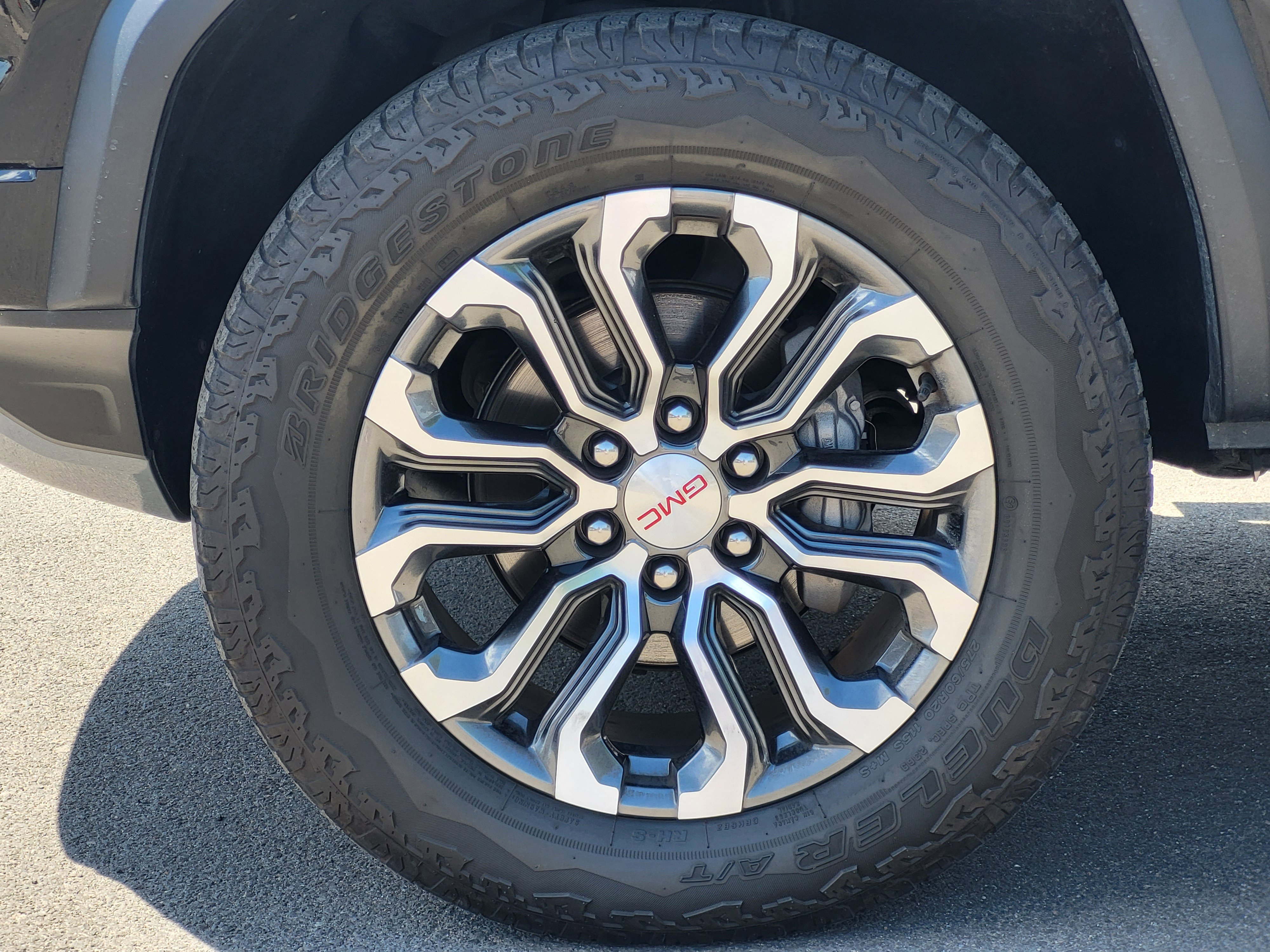2025 GMC Canyon Denali - Photo 10