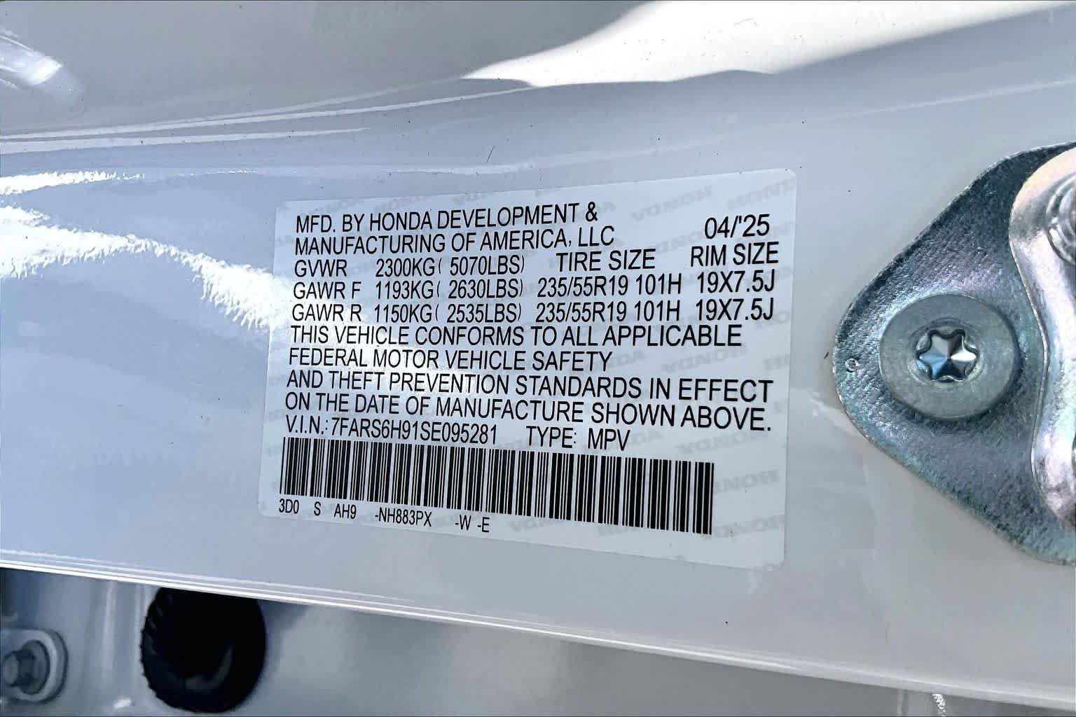 Used 2025 Platinum White Pearl Honda Sport Touring image 33