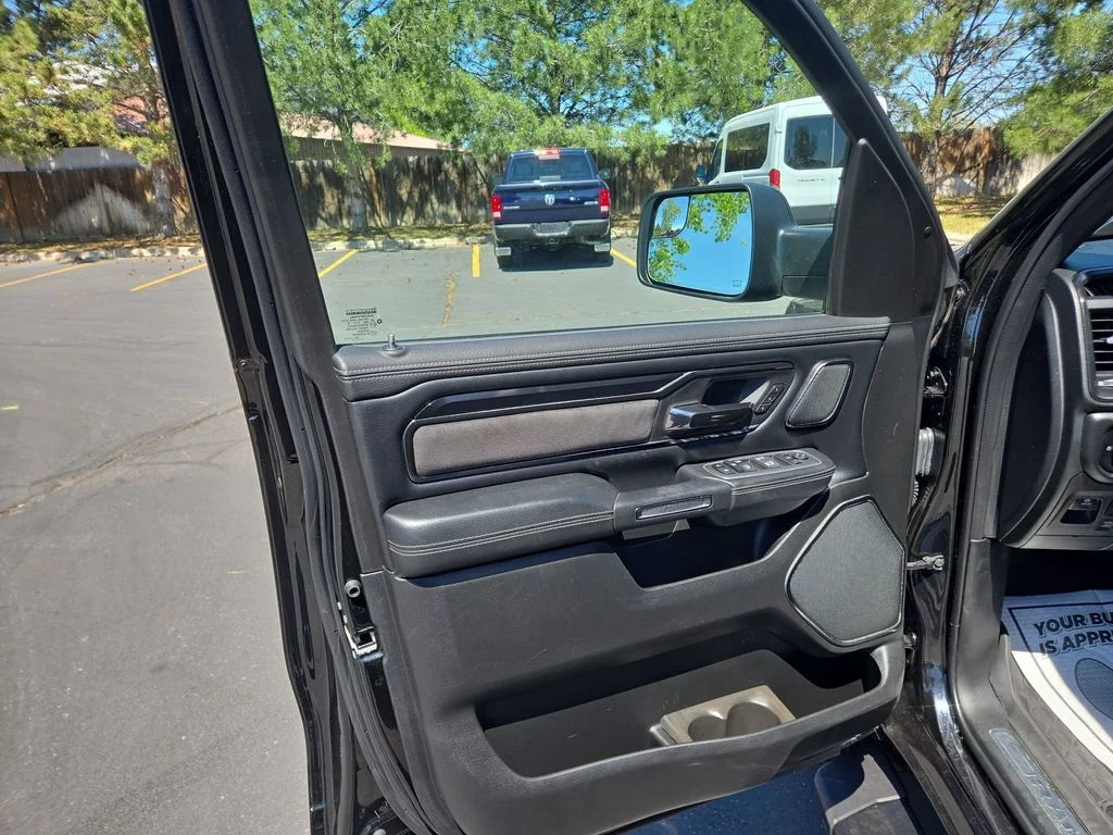 Used 2022 Black Ram Laramie image 28