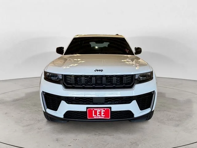 New 2026 White Jeep Altitude image 9