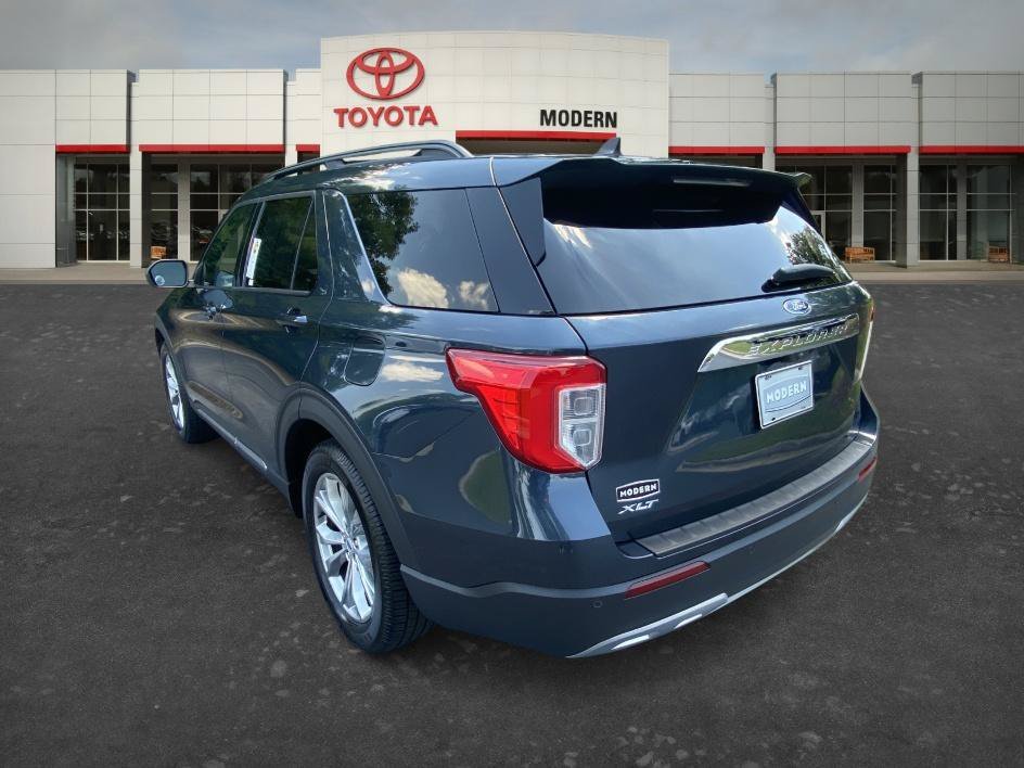 Used 2023 Blue Metallic Ford XLT image 6