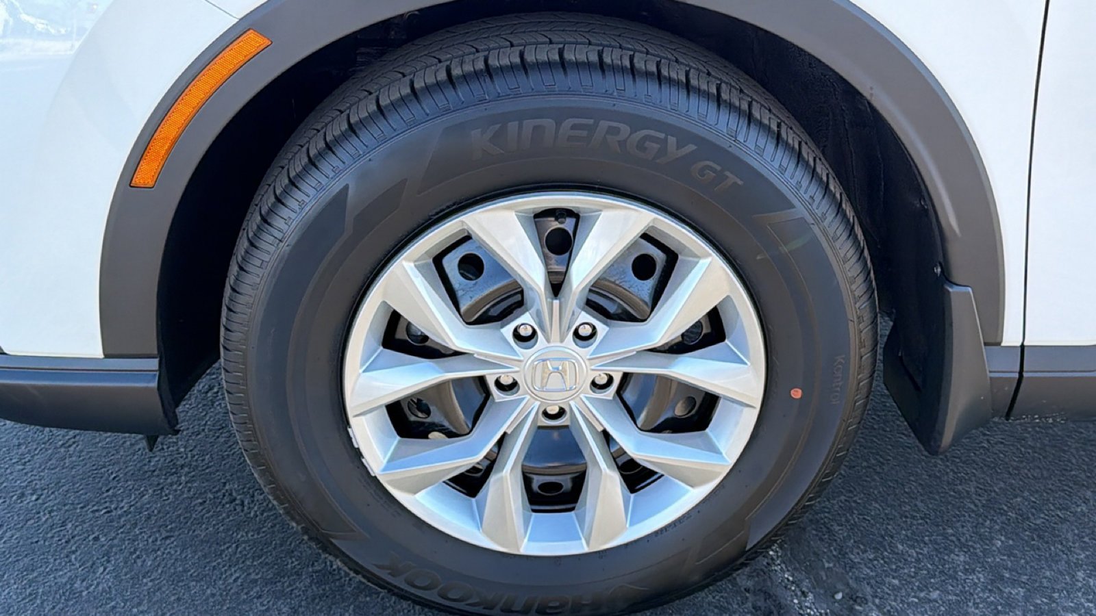 2026 Honda CR-V LX - Photo 9