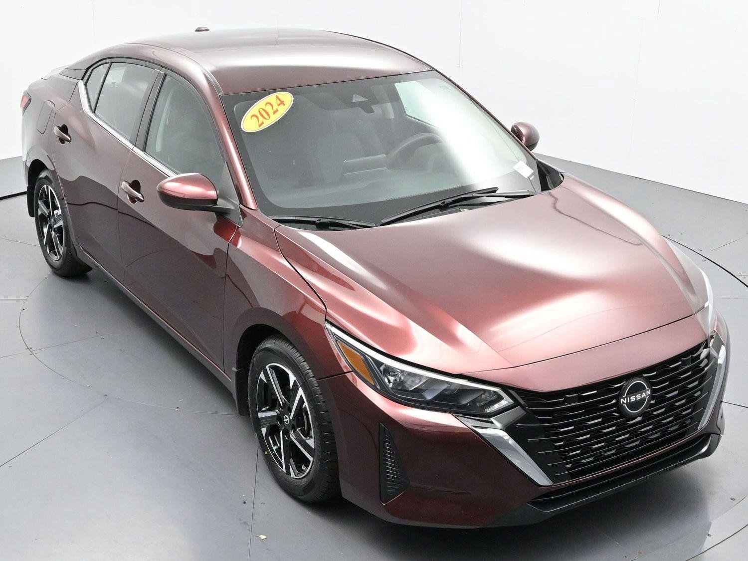 Used 2024 Rosewood Metallic Nissan SV image 36