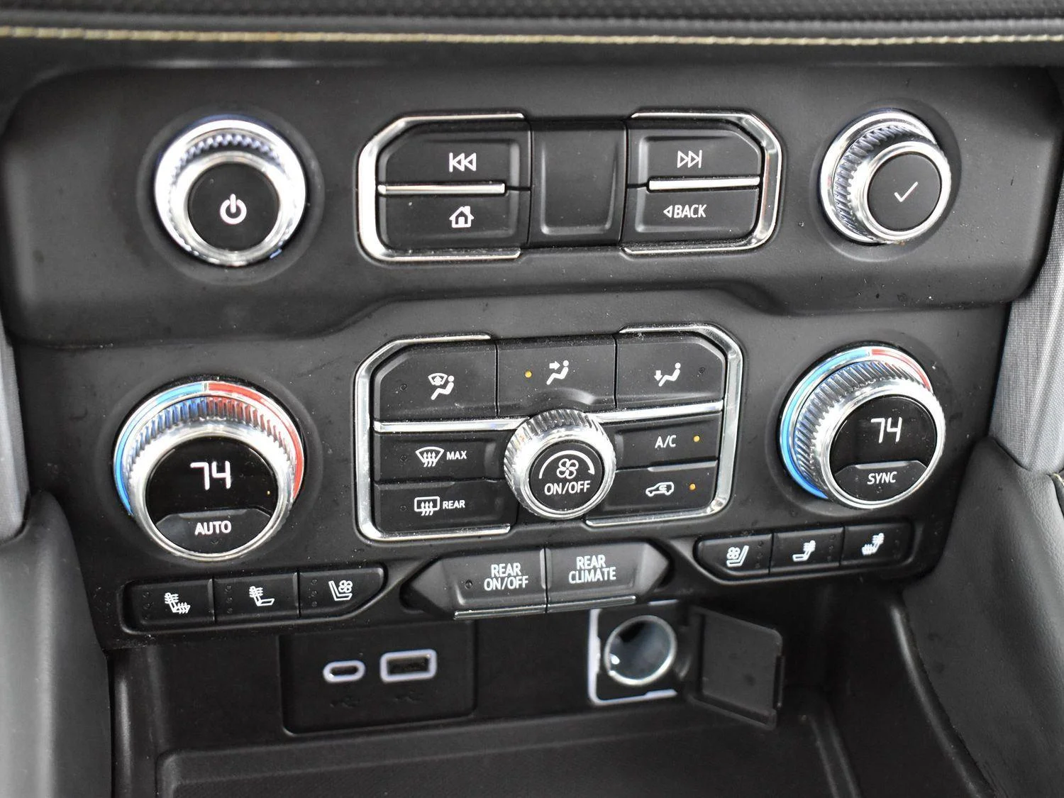 Used 2021 Summit White GMC SLT image 26