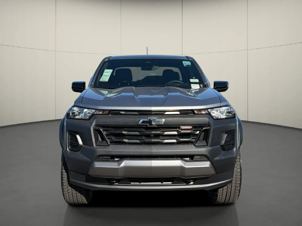 New 2026 Sterling Gray Metallic Chevrolet Trail Boss image 2