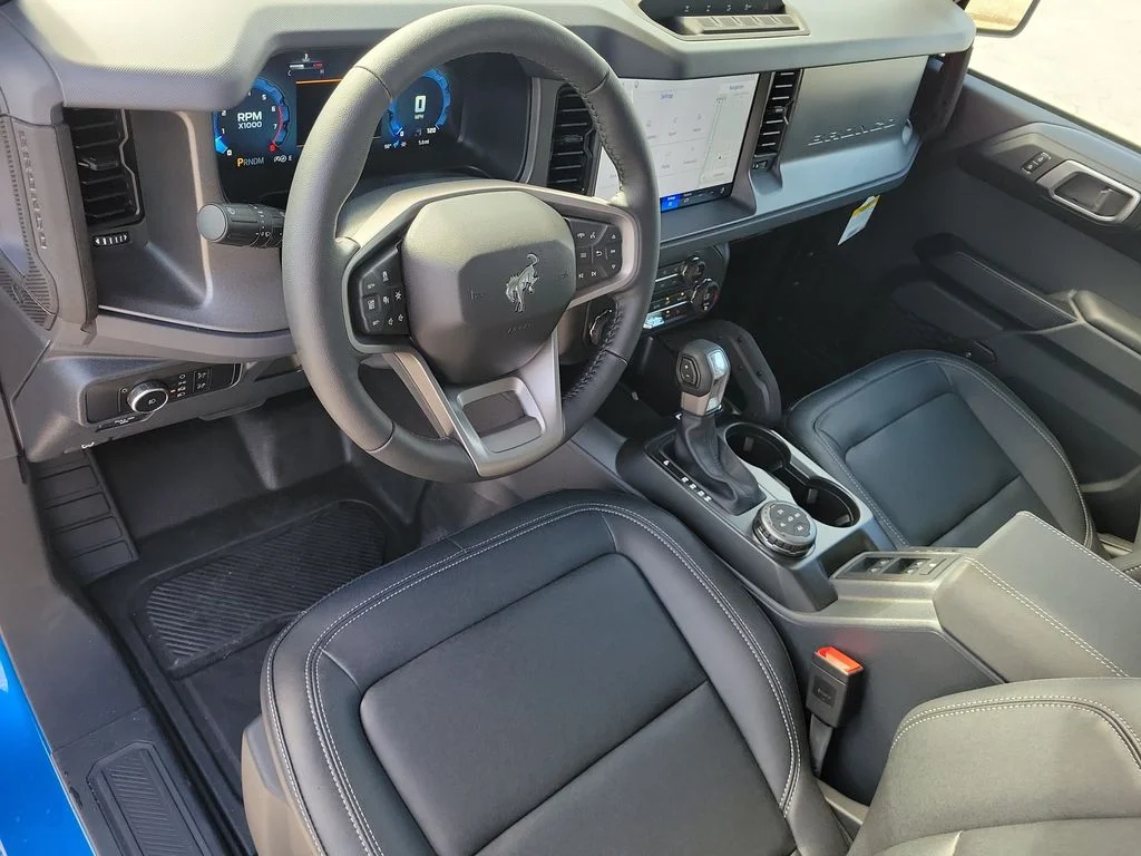 New 2026 Velocity Blue Metallic Ford Badlands® image 14
