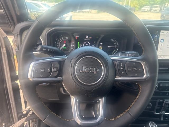 Used 2024 Black Jeep High Altitude 4xe image 13
