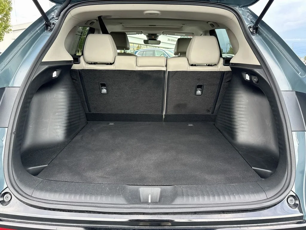 Used 2023  Honda EX-L image 38