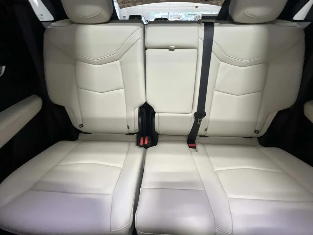 Used 2024 Crystal White Tricoat Cadillac Sport image 30