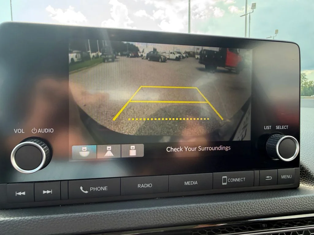 Used 2025 Silver Honda LX image 13