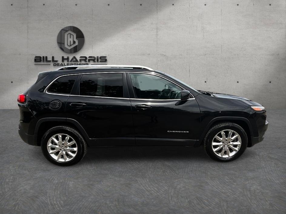 Used 2015 Black Jeep Limited image 4