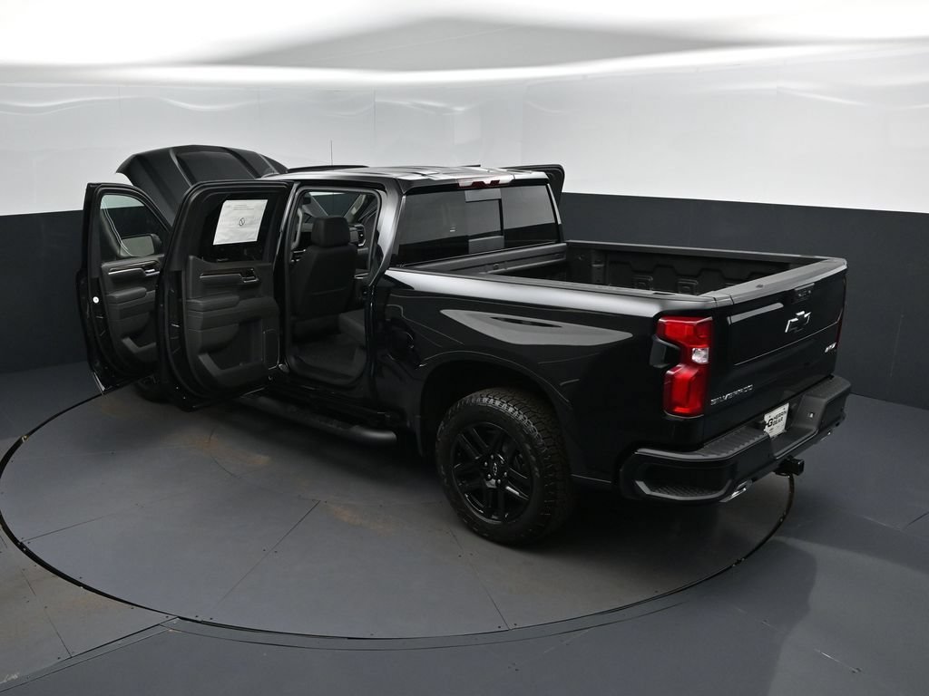 New 2026 Black Chevrolet RST image 2