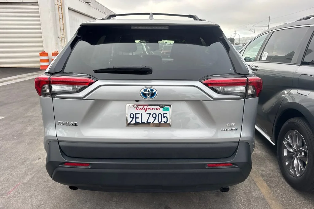 Used 2024 Silver Sky Metallic Toyota LE image 4