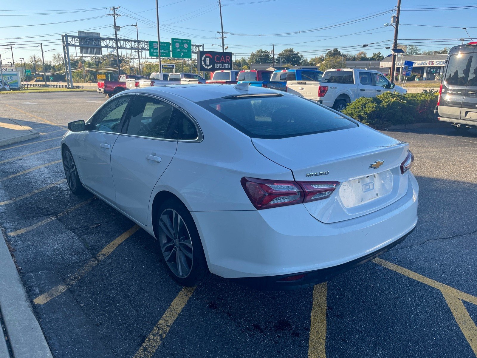 2022 Chevrolet Malibu 1LT photo 4