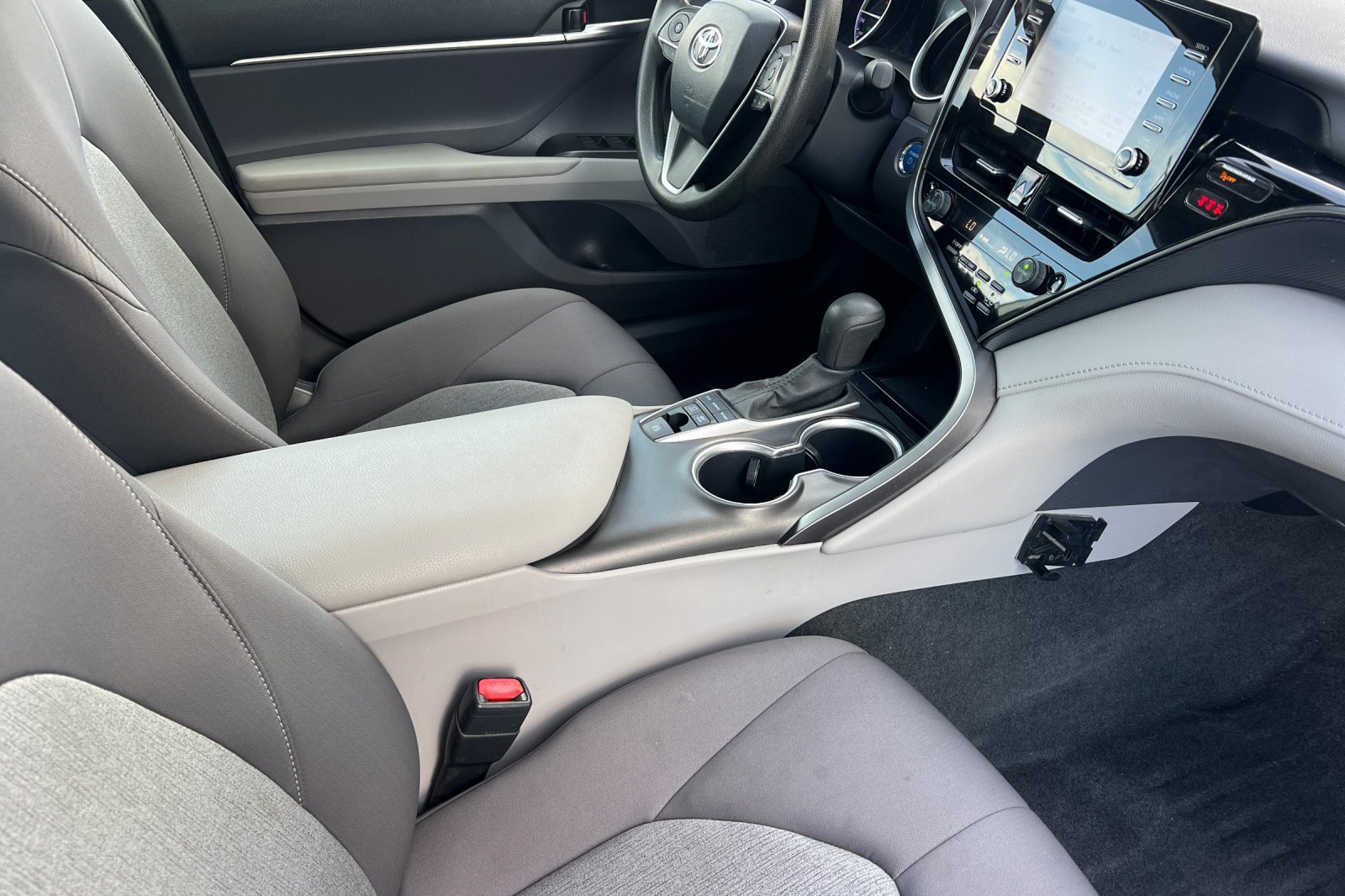 Certified Used 2021 Super White Toyota Hybrid LE image 15