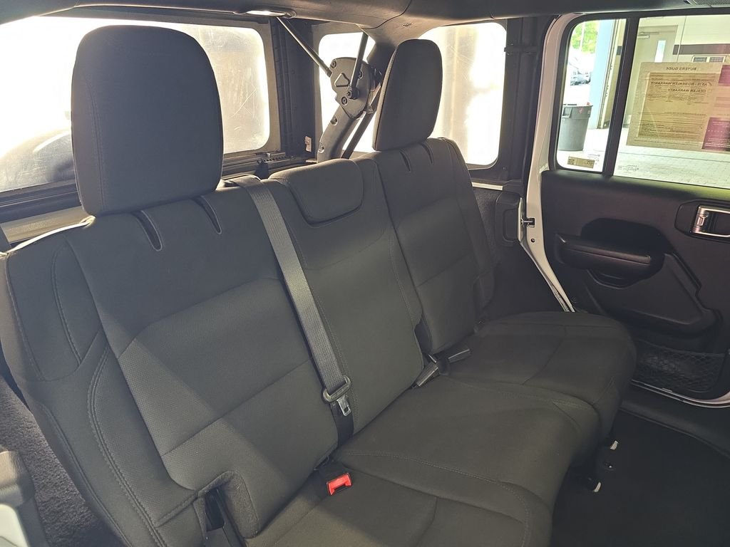 Used 2019 White Jeep Unlimited Sport S image 12