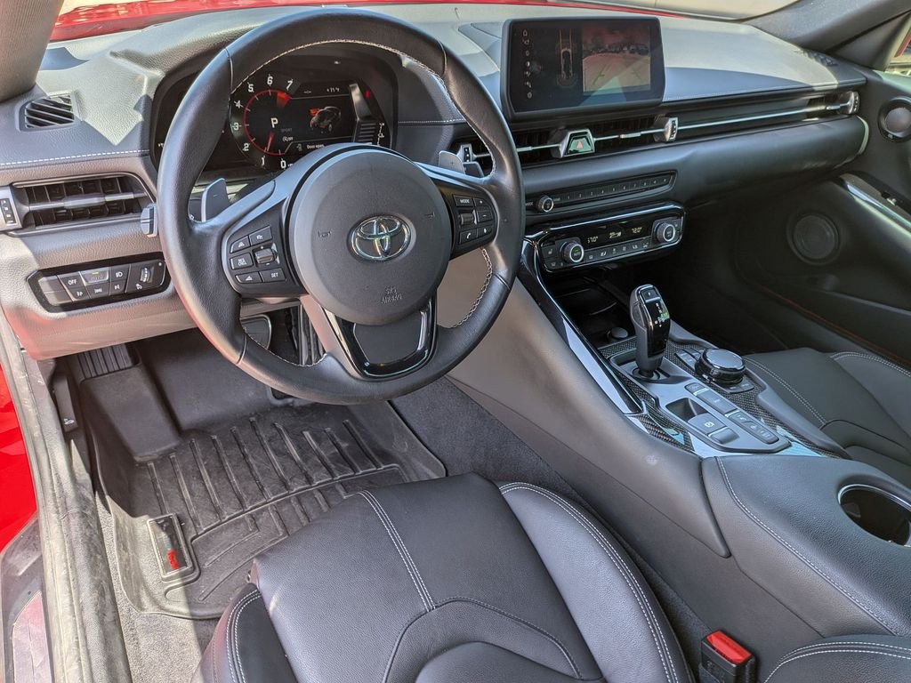 Used 2020 Red Toyota 3.0 image 15