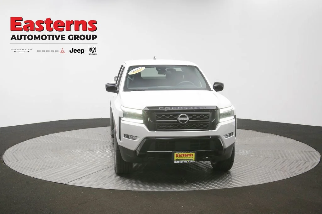 Used 2023 White Nissan SV image 47