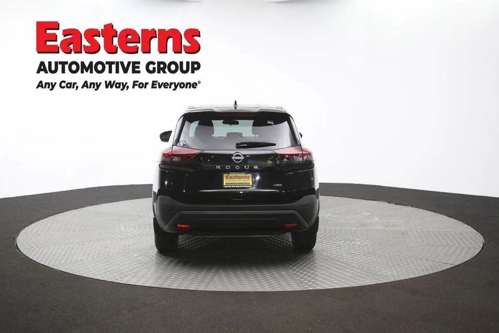 Used 2023 Black Nissan S image 35