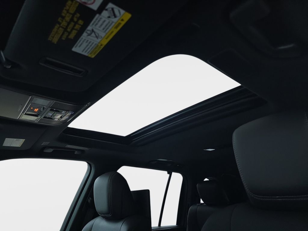 2025 Lexus LX 700h Luxury - Photo 30