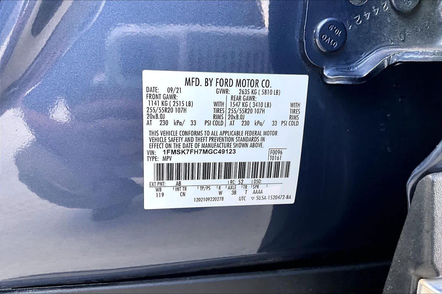 Used 2021 Infinite Blue Metallic Tinted Clearcoat Ford Limited image 32