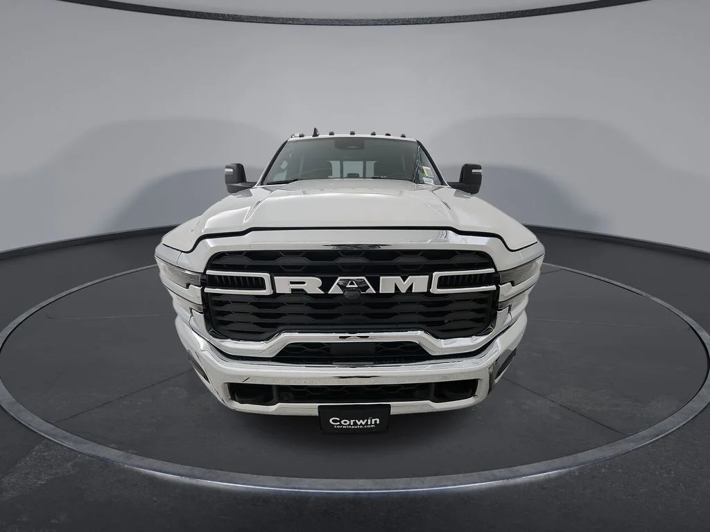 New 2026 Bright White Clear-Coat Exterior Paint RAM Tradesman image 3