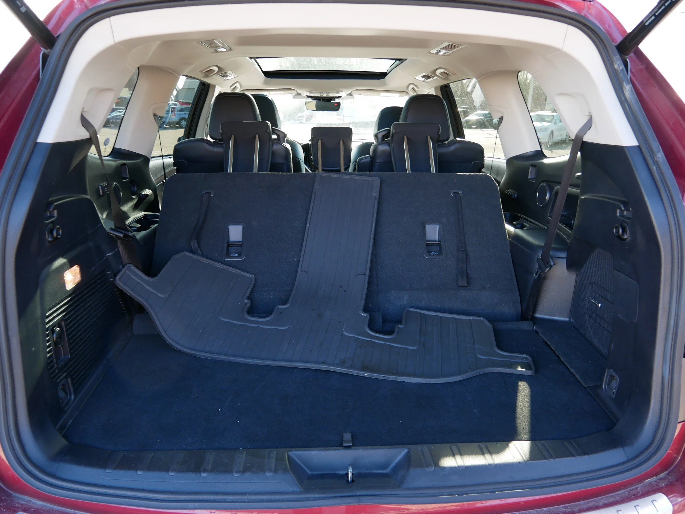 Used 2023 Crimson Red Pearl Subaru Limited image 18