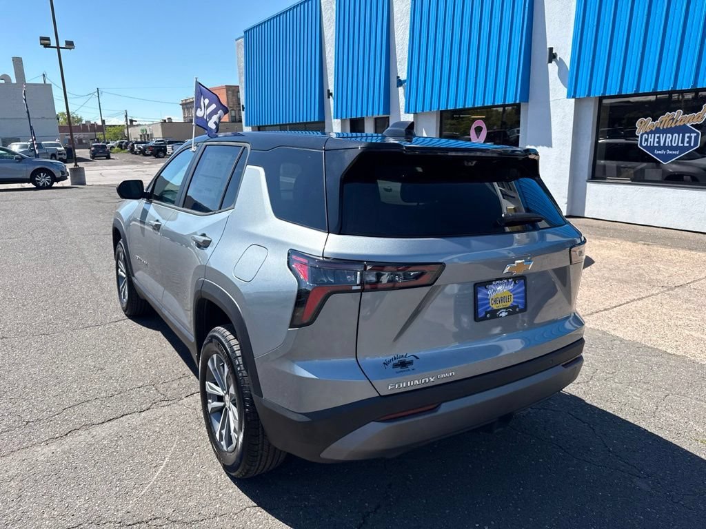 2026 Chevrolet Equinox LT - Photo 11