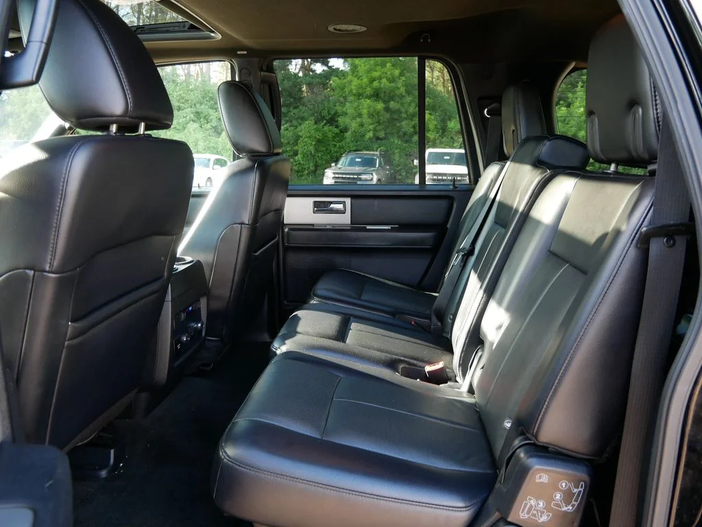 Used 2017 Black Ford XLT image 11