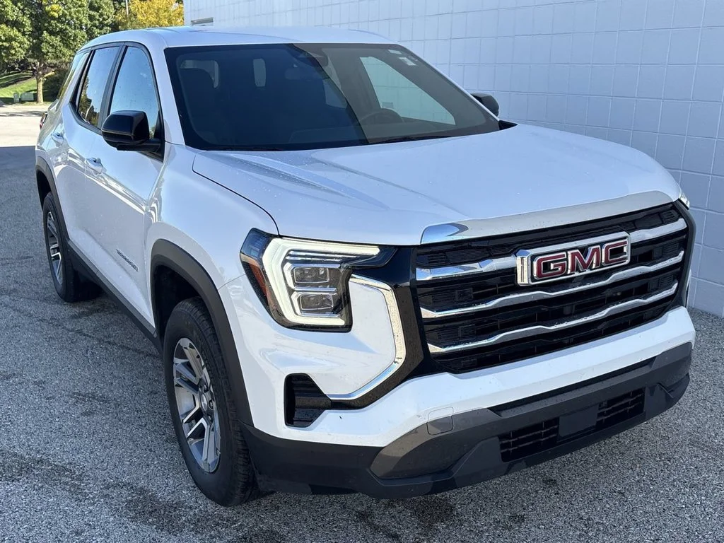 Used 2026 Summit White GMC Elevation image 14