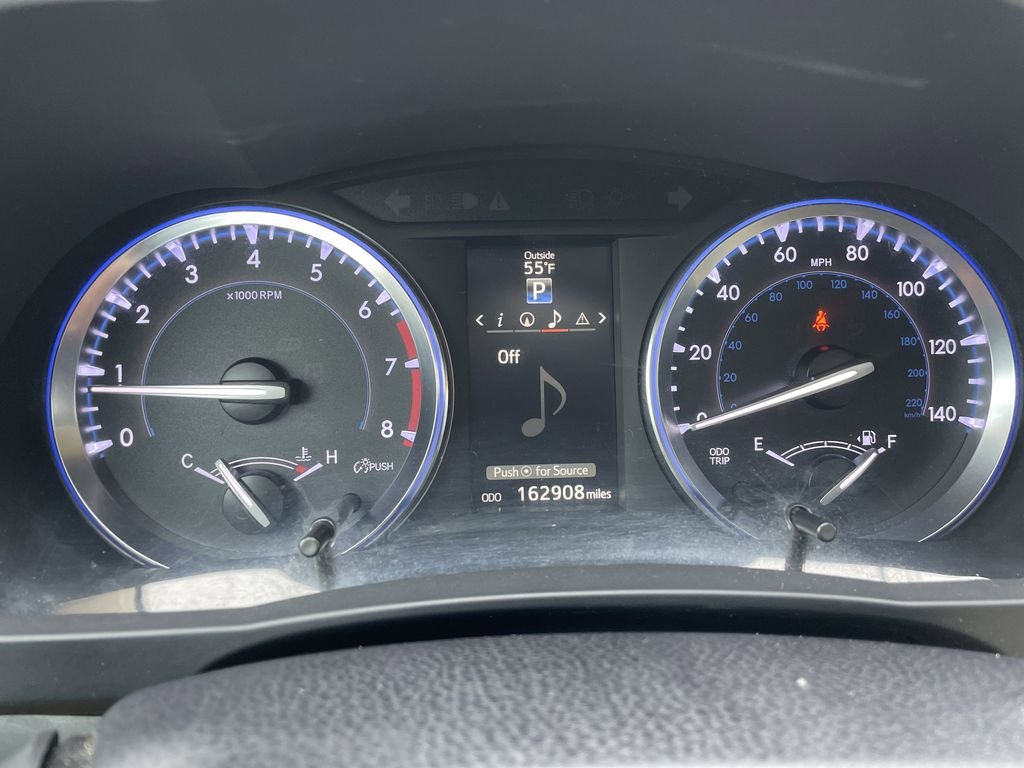 Used 2014 Black Toyota Limited image 16