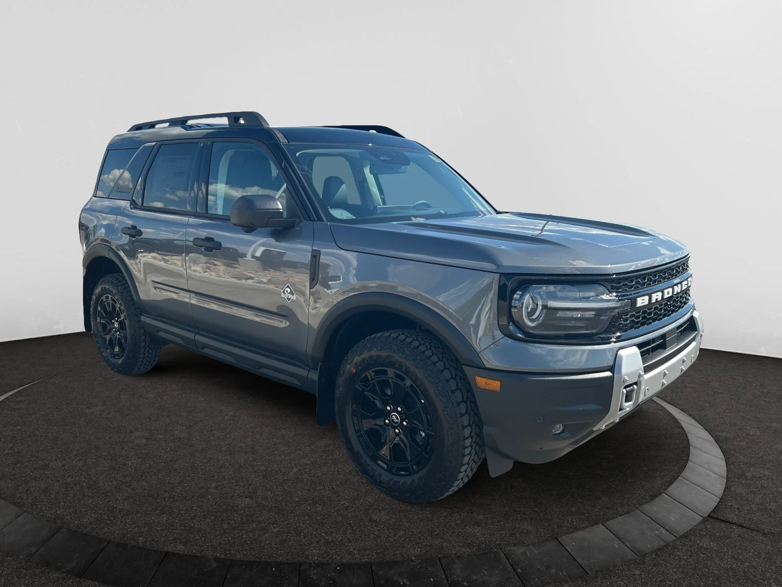 New 2026 Carbonized Grey Metallic Ford Outer Banks image 7