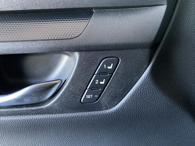 2025 Honda CR-V Sport-L - Photo 21