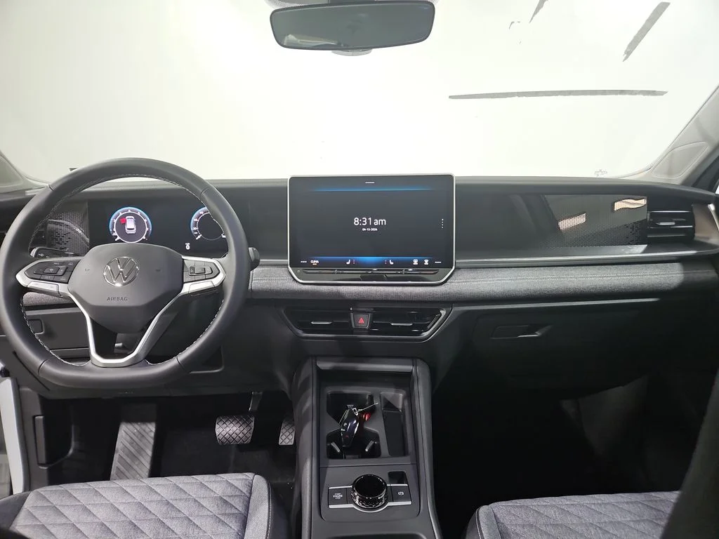 New 2026 White Volkswagen 2.0T S image 17