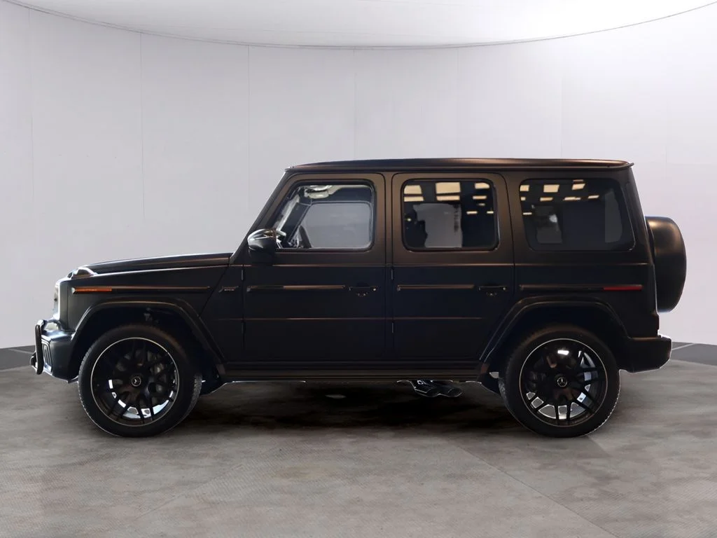 New 2026 MANUFAKTUR Night Black Magno Mercedes-Benz AMG® G 63 SUV image 4